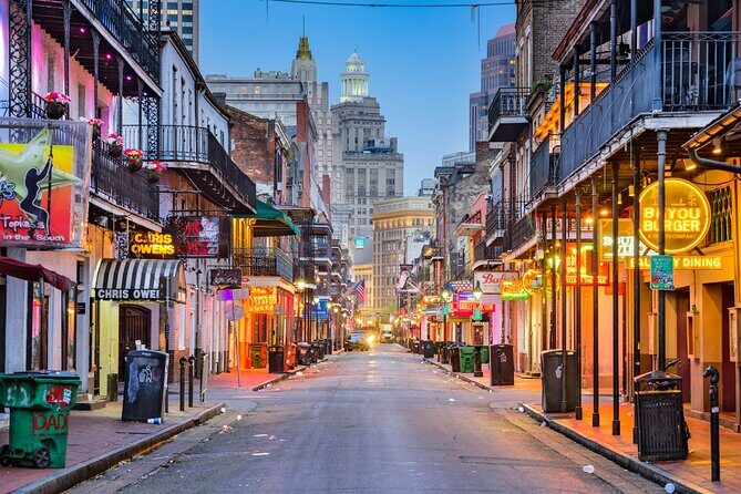 New Orleans French Quarter: Stolen Art Adventure Walk - How the Experience Comes Together