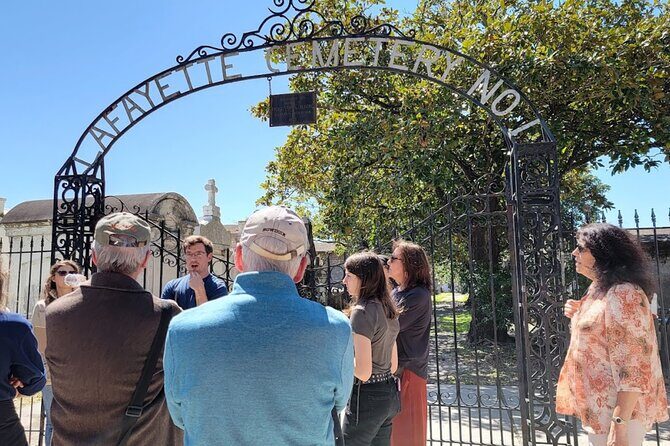New Orleans' Garden District 2 Hour Walking Tour (Small Group) - A Closer Look at the 2-Hour Garden District Tour