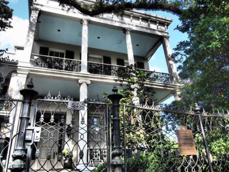 New Orleans: Garden District Tour - Analyzing the Experience: What to Expect on Your Walk Through the Garden District