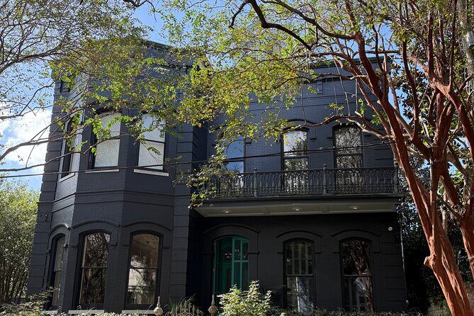 New Orleans Garden District Tour - A Closer Look at the Tour Experience