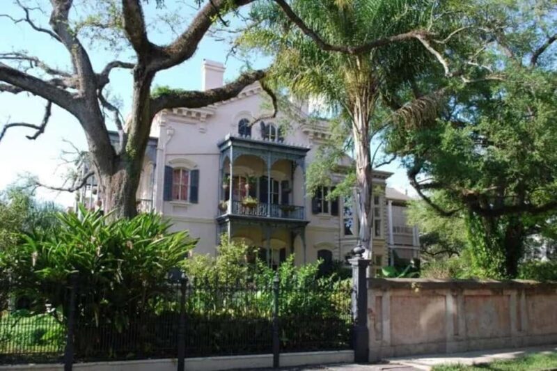 New Orleans: Garden District Walking Tour - The Perfect Introduction to New Orleans’ Garden District