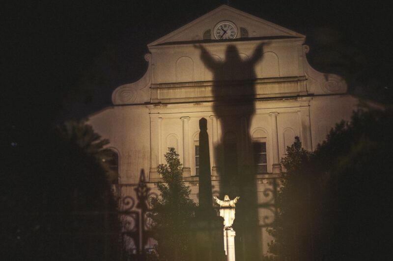 New Orleans: Ghost, Crime, Voodoo, and Vampires Guided Tour - Starting Point and Meeting Arrangements