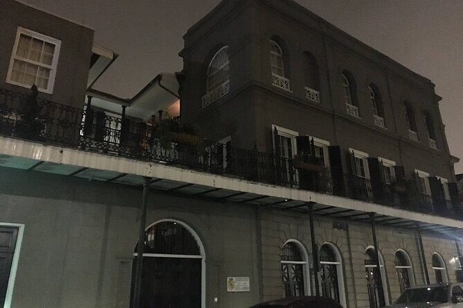 New Orleans Ghost Tour - What to Expect from the French Quarter Ghost Tour
