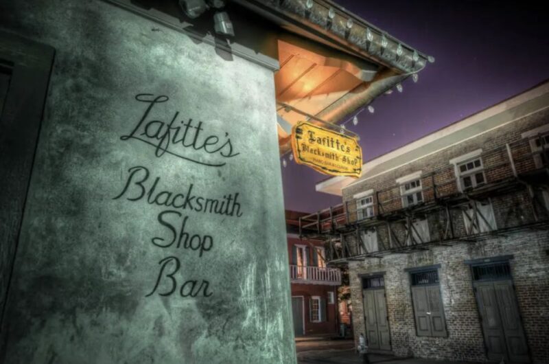 New Orleans: Guided Ghost-Themed Walking Tour - Key Points
