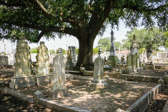 New Orleans Haunted Self Guided Ghost Tour Multilingual Audio - An In-Depth Look at the Haunted Self-Guided Tour