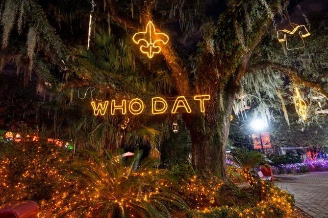 New Orleans Jingle Bells, Booze, History, Paranormal and Voodoo Walking Tour - An In-Depth Look at the Tour Experience