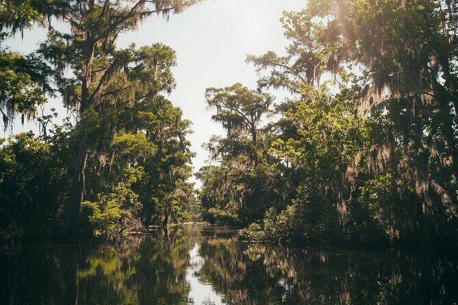 New Orleans Premium Six-Passenger Airboat Adventure - FAQ