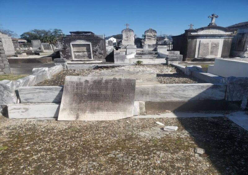 New Orleans: Secrets and Societies Cemetery Experience - Visiting the Cemeteries: What to Expect