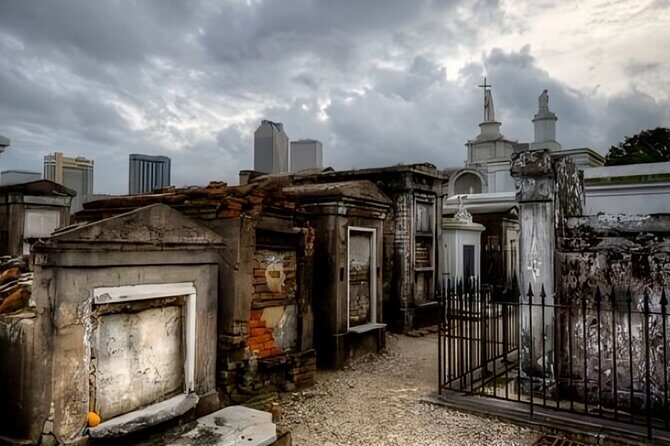 New Orleans Street Food Tour With A Local Guide - Who Is This Tour Best For?