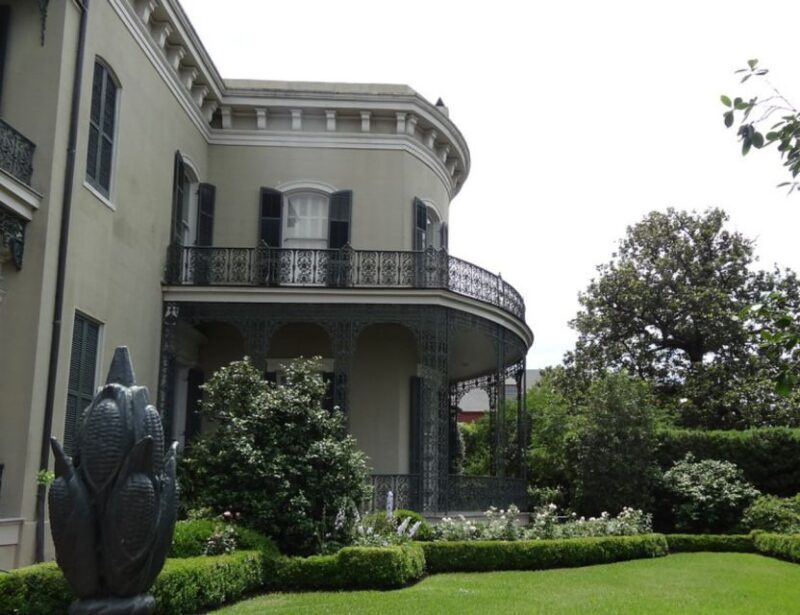New Orleans: Tombs and Mansions of the Garden District - Practical Details and Tips