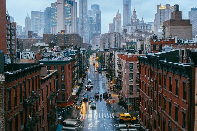 New Orleans True Crime Self-Guided Audio Walking Tour - Key Points