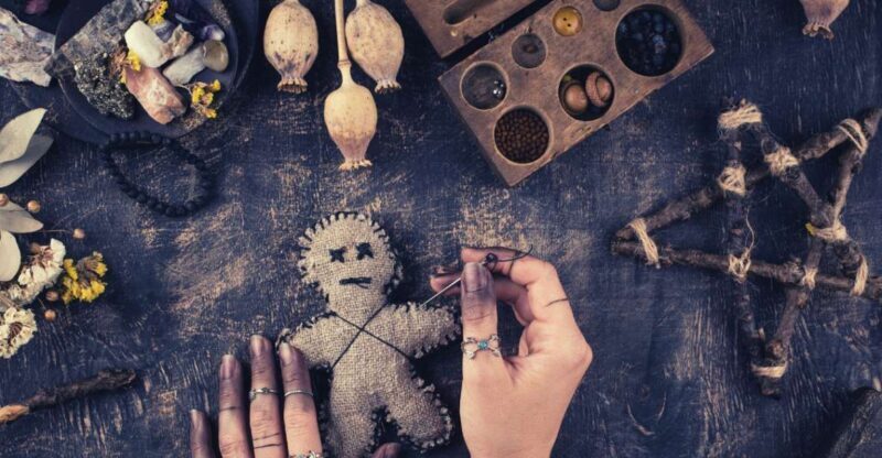 New Orleans: Voodoo Legends, Vampires & Magic Walking Tour - The Itinerary in Detail