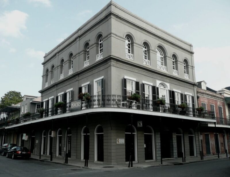 New Orleans: Voodoo Legends, Vampires & Magic Walking Tour - The Value of the Tour