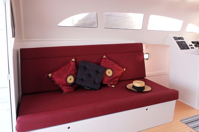 New Power catamaran for Phang Nga and Phi Phi island excursions - FAQs