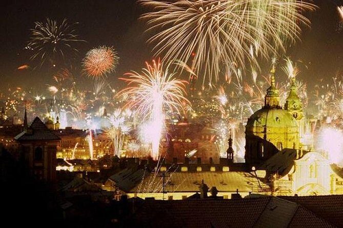 New Year's Eve Pub Crawl in Prague - Key Points