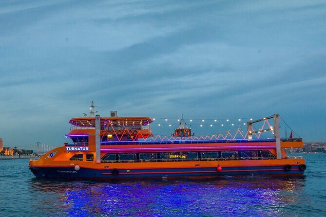 New Year's Party on the Bosphorus Dinner Cruise - The Experience in Detail