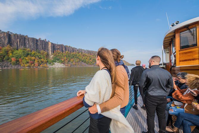 New York Afternoon Fall Foliage Cruise with Lunch - FAQs