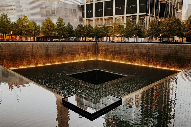 New York City 9/11 Memorial Tour w/ Retired NYPD First Responder - A Detailed Breakdown of the Tour Experience