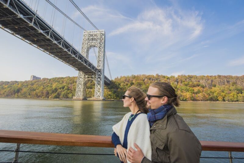 New York City: Afternoon Fall Foliage Lunch Cruise - Experience Review: New York City Afternoon Fall Foliage Lunch Cruise