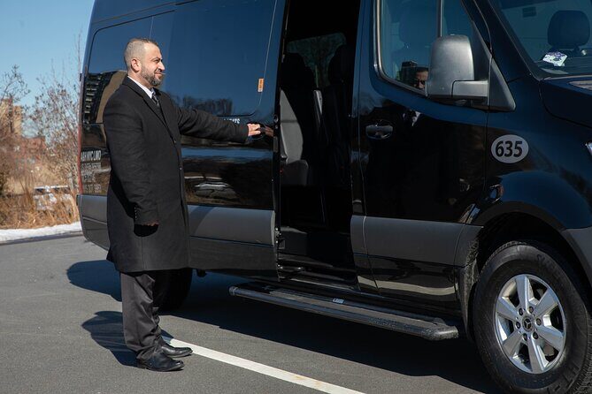 New York City Airport Arrival Transfer by Sprinter LGA JFK EWR - FAQ