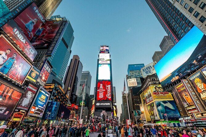 New York City Audio Tour - Delving Into the Details: What Youll Experience at Each Stop