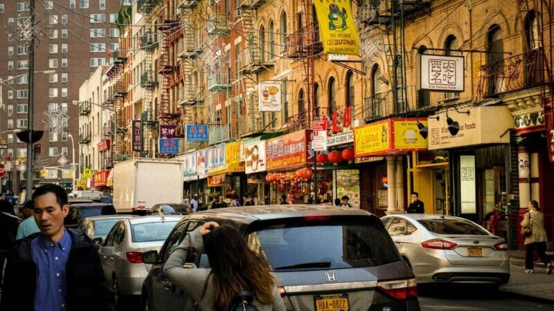 New York City: Brooklyn Bridge and Manhattan Guided Tour - Authentic Experience and Personal Touch