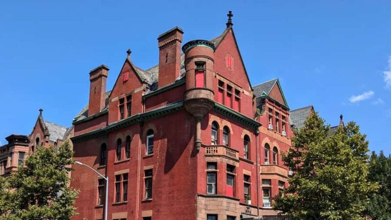 NEW YORK CITY: CENTRAL HARLEM Private Walking Tour - An In-Depth Look at the Harlem Private Walking Tour