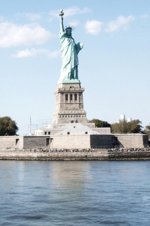 New York City: Discover Pass with Hop-on Hop-off Bus Tour - Cultural and Fun Extras