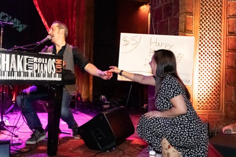 New York City: Dueling Pianos Show - Who Will Love This Experience?