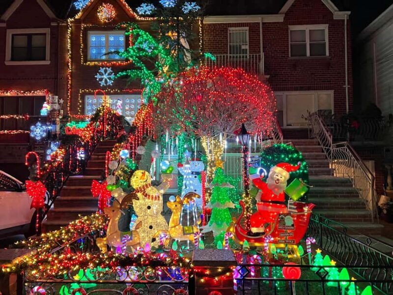 New York City: Dyker Heights Christmas Walking Tour - FAQ
