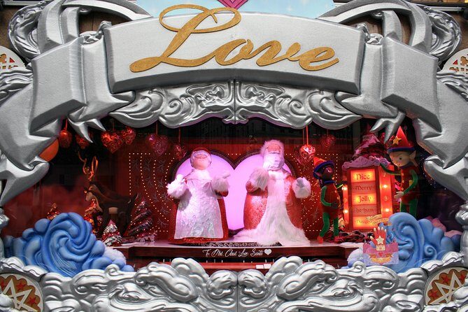 New York City Holiday Movie Sites and Lights Bus Tour - Who Should Consider This Tour?