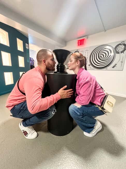 New York City: Museum of Illusions Entry Ticket - What is the Museum of Illusions in NYC?