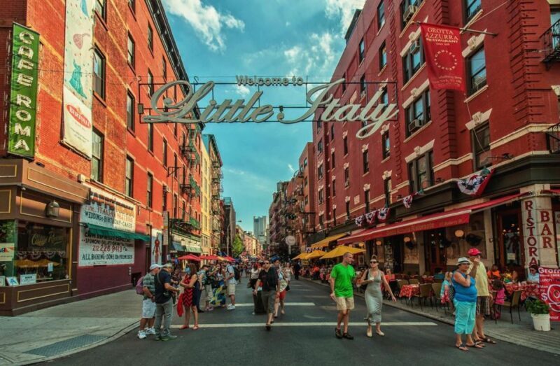 New York City: Sightseeing Walking Tour with Food Tastings - The Sum Up