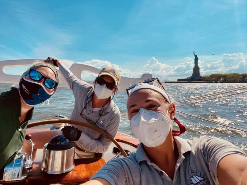 New York City: Sunset Sail Aboard a Schooner - The Experience in Detail