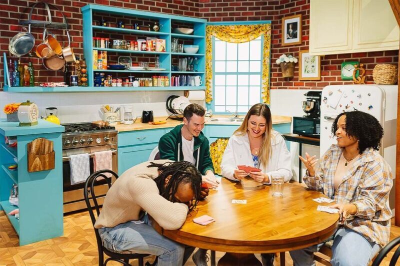 New York City: The FRIENDS Experience Entry Ticket - Who Should Consider This Tour?