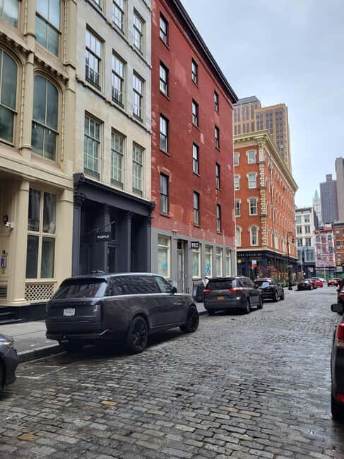 New York City: TV and Movie Filming Locations Running Tour - What the Tour Offers