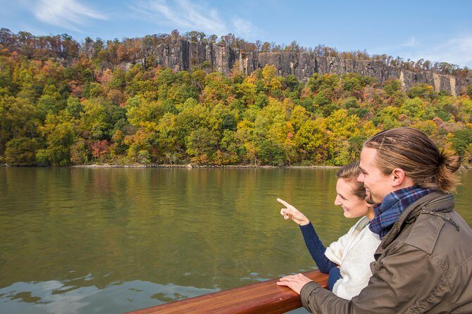 New York Fall Foliage Sail up the Hudson River - Practical Details and Value