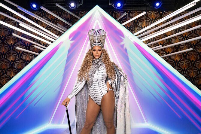 New York: Madame Tussauds Wax Museum and 24hr Hop-on Hop-off Tour - In-Depth Look at the Experience