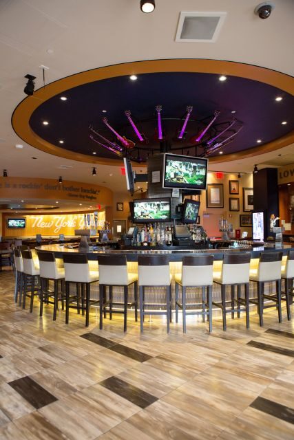 New York: Meal at Hard Rock Cafe Yankee Stadium - Why This Experience Works