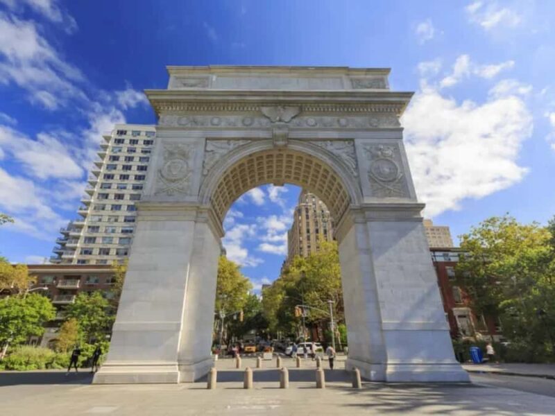 New York: NYU Campus Walking Tour with Student Guide - Starting Point and Logistics