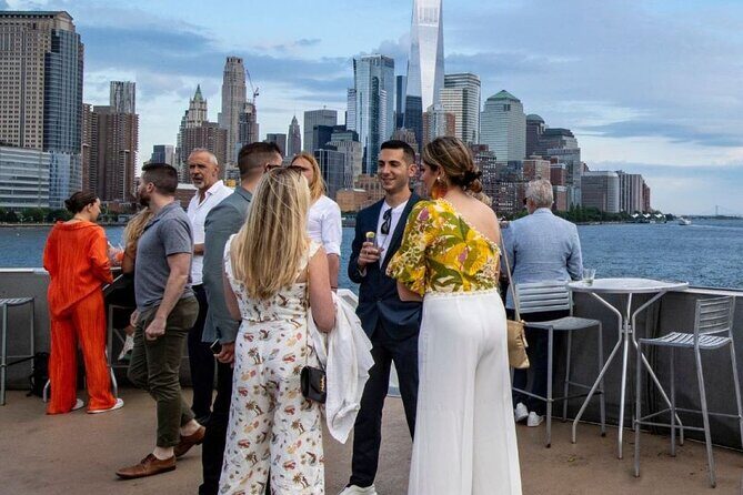 New York Signature Bottomless Mimosa Brunch in Cruise Pier 15 - The Itinerary: What to Expect