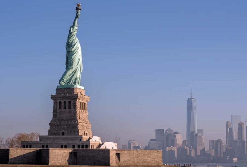 New York: Statue of Liberty and Ellis Island Tour - What Makes This Tour Stand Out?