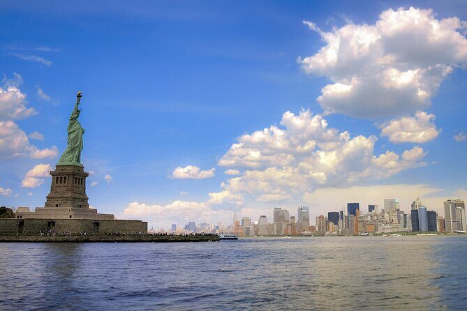 New York Statue of Liberty and Happy Hour Cruise Combo - FAQ