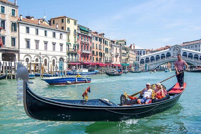 New York to Europe Private Tour Vienna Munich Paris Milan Venezia - Breaking Down the Itinerary: What You Can Expect
