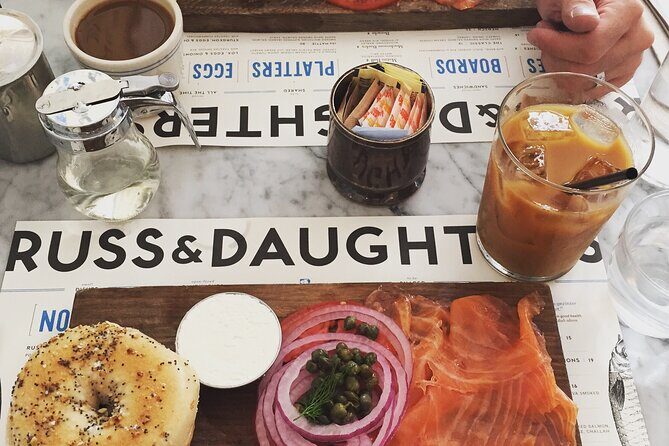 New York's Classic Eats West Village Food Tour - Authentic Experiences and Hidden Gems