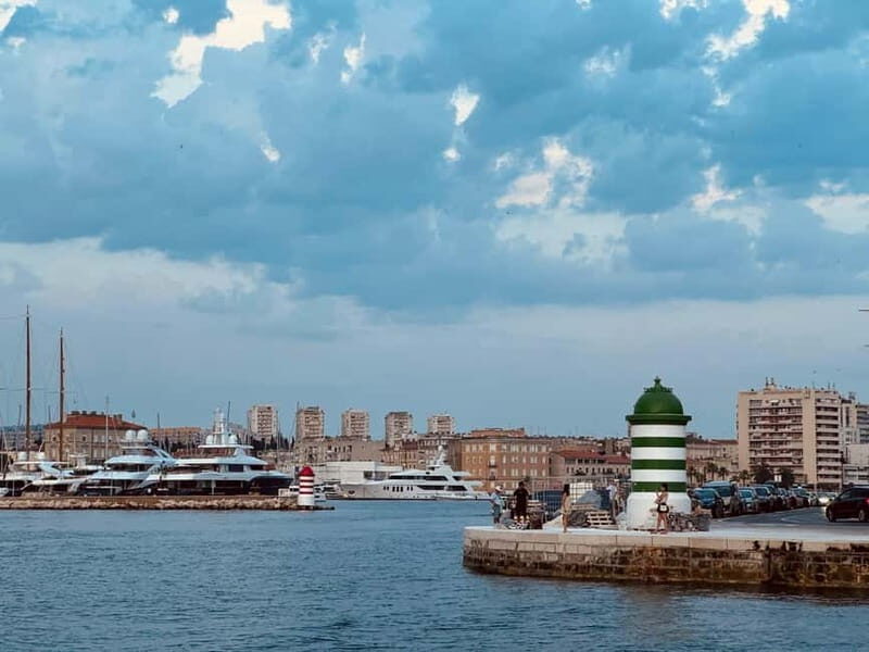 NEW! Zadar: Traditional Boat Ride & Old Town Walking Tour - Key Points