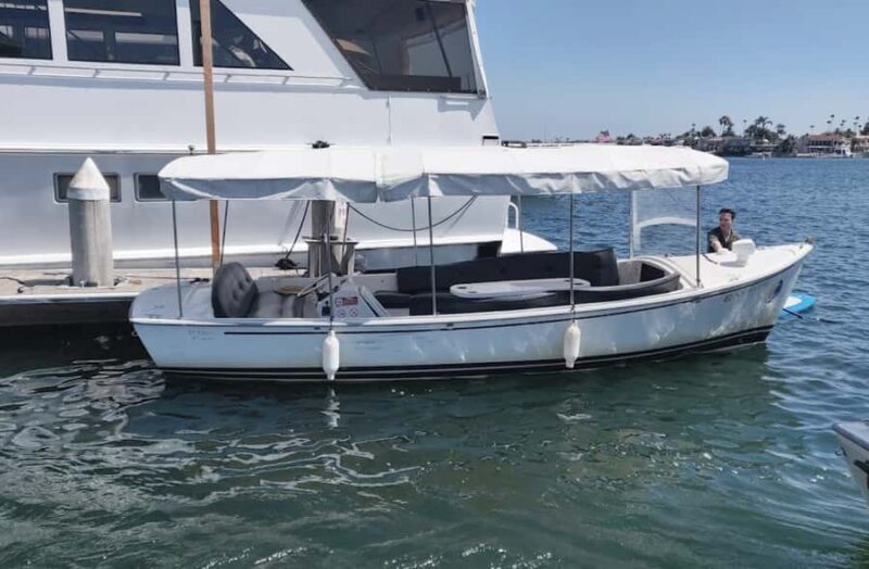 Newport Beach: 12 Passenger Electric Boat Rental - An Overview of the Electric Boat Experience