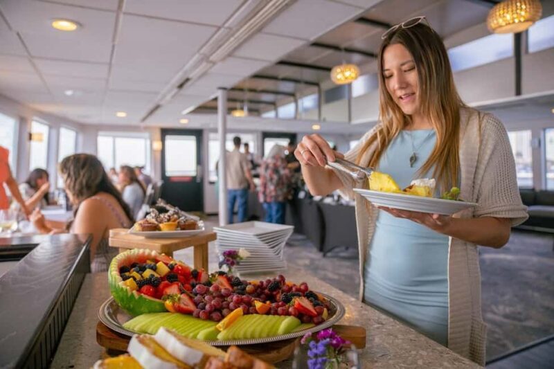 Newport Beach: Champagne and Brunch Buffet City Cruise - Who Would Love This?