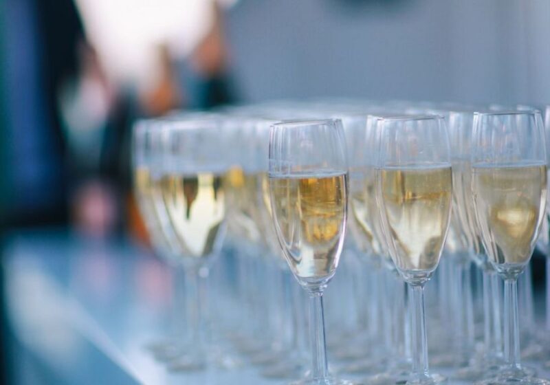 Newport Beach: Christmas Eve Buffet Brunch or Dinner Cruise - Frequently Asked Questions