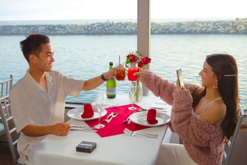 Newport Beach: City Cruises Weekend Dinner Cruise with DJ - FAQs